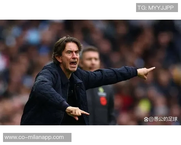 弗兰克谈比赛：下半场表现出色被扳平是足球的常态