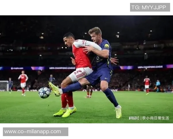 青年欧冠巴萨逆转巴黎克鲁伊维特小儿子精彩兜射锁定胜局